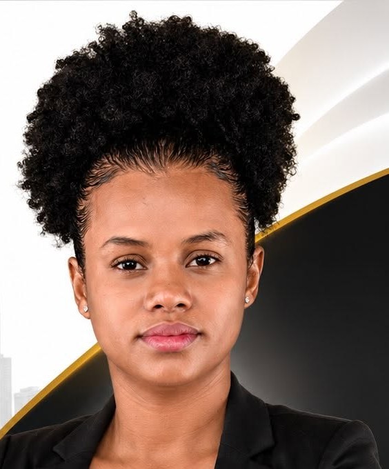 Ruth McLymont, Sales Manager